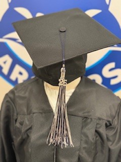 Cap, Tassel, And Gown Package